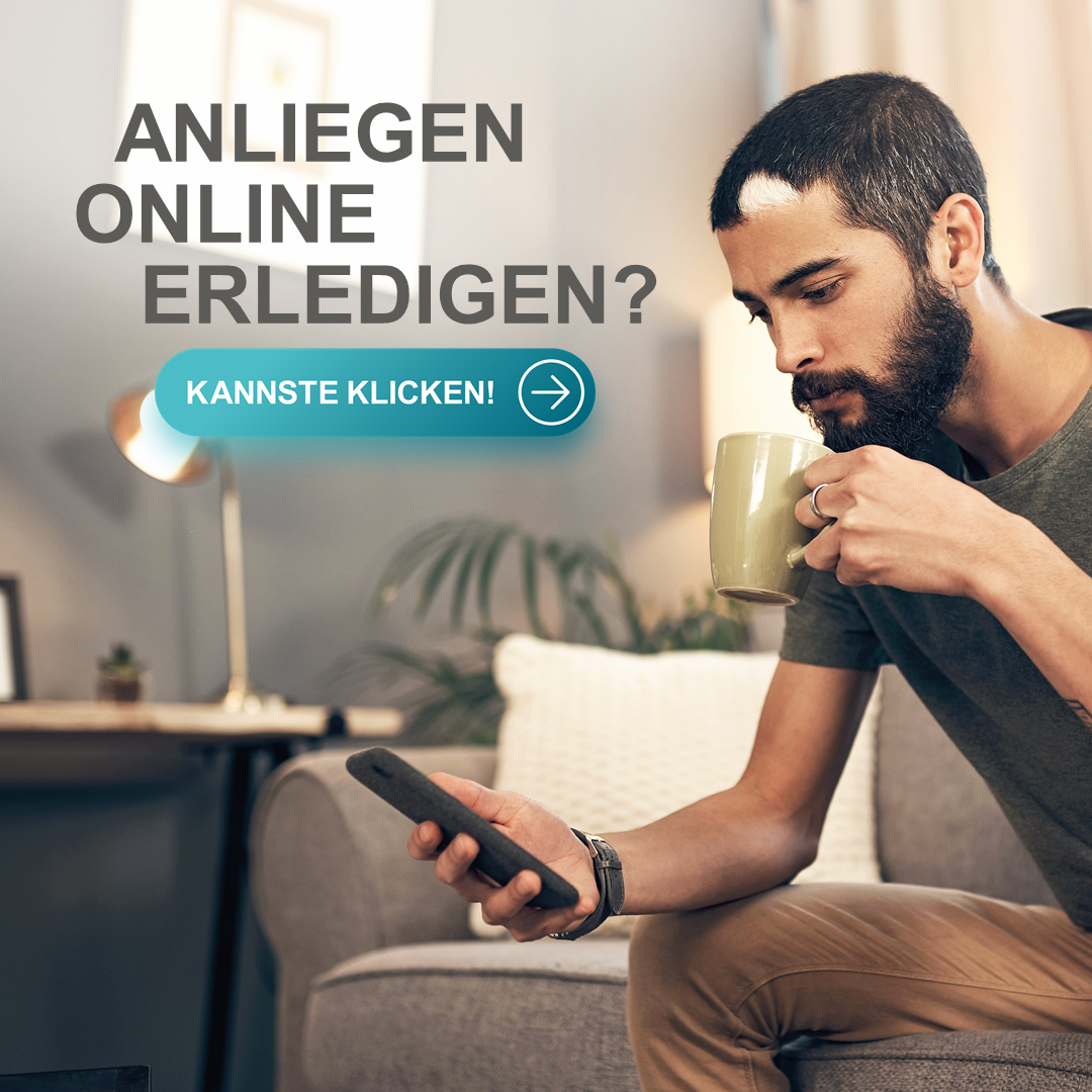 jobcenter.digital Mann mit Bart, der eine Tasse hält und auf ein Smartphone schaut. Text: „Anliegen online erledigen? Kannste klicken!“